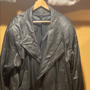 Vintage Black Leather Men's Jacket.